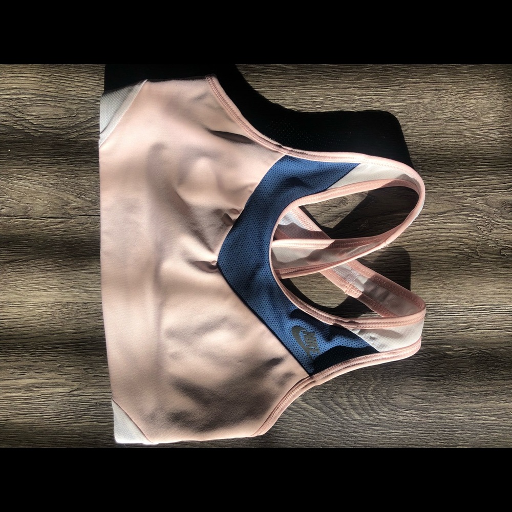 Nike sports bra